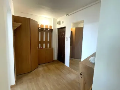 Apartament 3 camere etaj intermediar Calea Bucuresti - foto 7