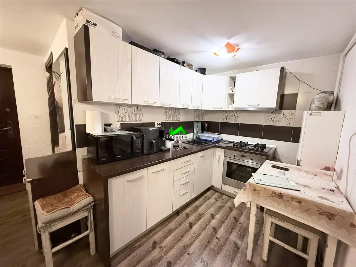 Apartament de vanzare pivnita Sibiu Ultracentral Avram Iancu - foto 2