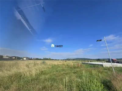 Teren cu autorizatie de construire si fundatie existenta - foto 5