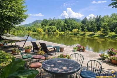 Refugiu idilic cu oglinda de apa, panorama montana, Glajerie/Rasnov, ideal mini resort - foto 2