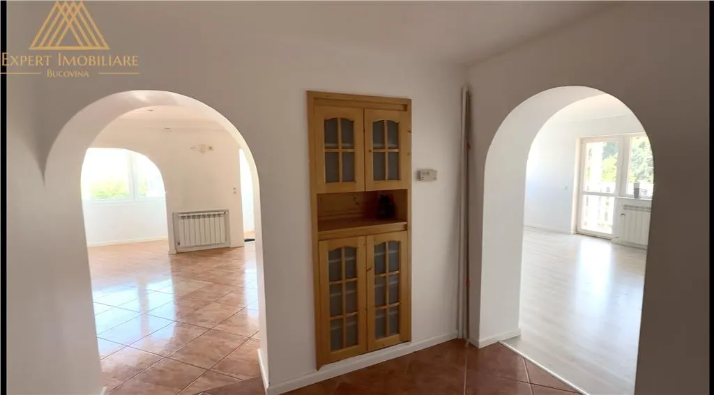 Apartament Luna 4 dormitoare de vanzare - foto 1