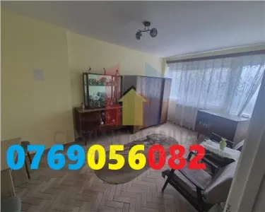 Apartament  2 camere, etaj 3, confort 1 decomandat, Garii - Braila