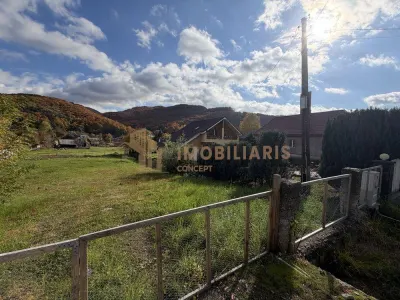 Teren intravilan 868 mp de vanzare-Ferneziu ,Str. Barajului - foto 2