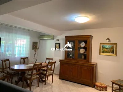 Vila  de vanzare 6 camere Iancu Nicolae - foto 2