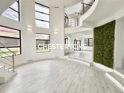 Vila lux cu arhitectura deosebita in Prelungirea Ghencea - foto 4
