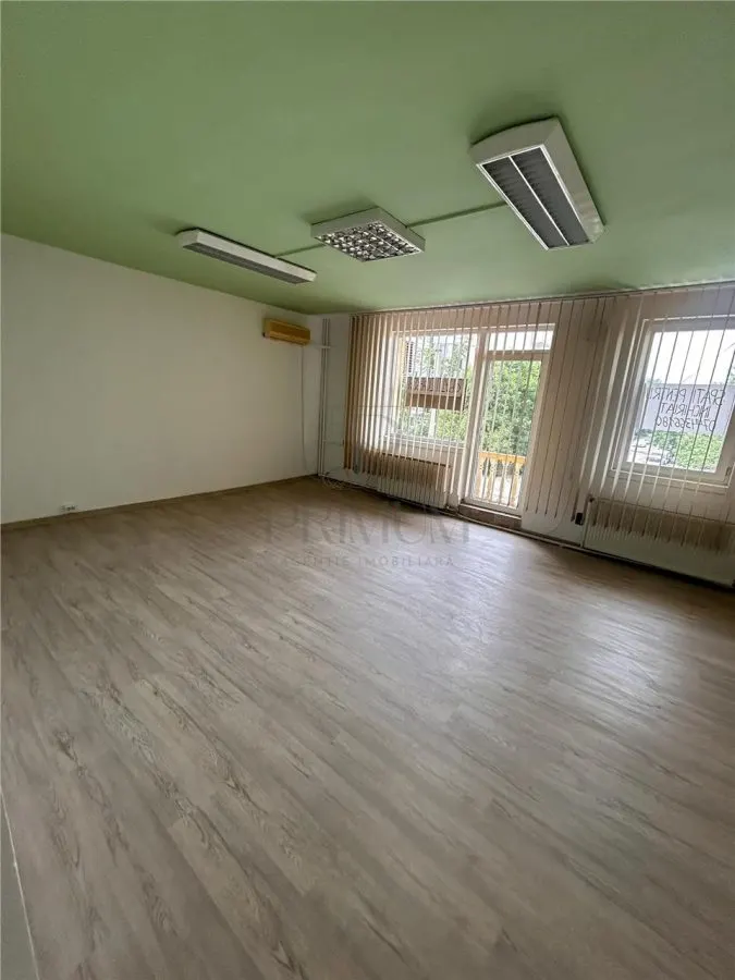 Spatiu de birou - zona linistita - centrala proprie - aer conditionat - foto 1