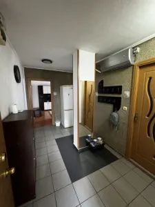 Apartament 3 camere 2 bai cartier Tractorul 65.65 mp - foto 5