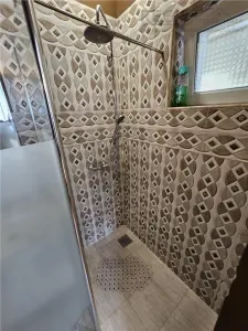 Investitie la cheie in zona centrala! 2 apartamente la casa, transformate in 3 unitati independente cu intrari separate – ideale pentru Airbnb - foto 19
