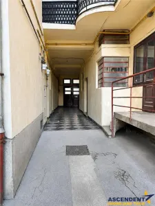 2 camere cu caracter, regim vila, echipate, panorama montana, istorie, Central, Brasov - foto 14