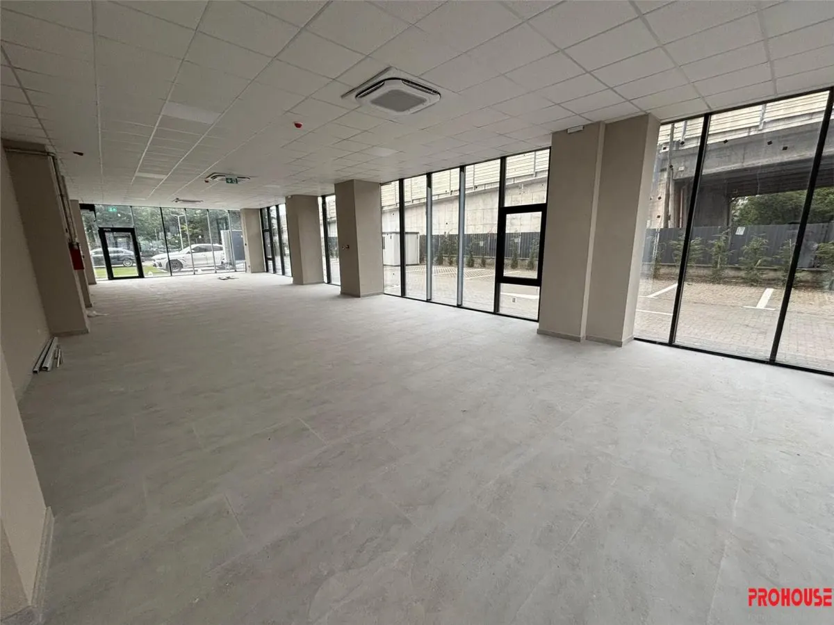 Spațiu comercial modern 155 mp, la cheie, cu două intrări – Bacău - foto 6