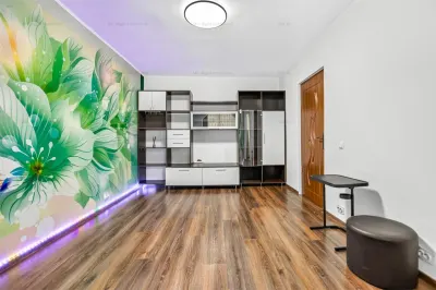 Apartament 2 camere | 2 balcoane | decomandat | Codrul Cosminului - foto 12