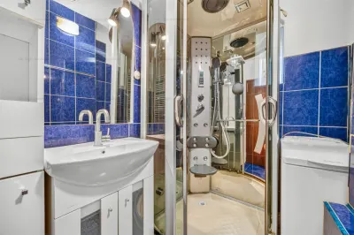 Apartament 2 camere | 2 balcoane | decomandat | Codrul Cosminului - foto 19