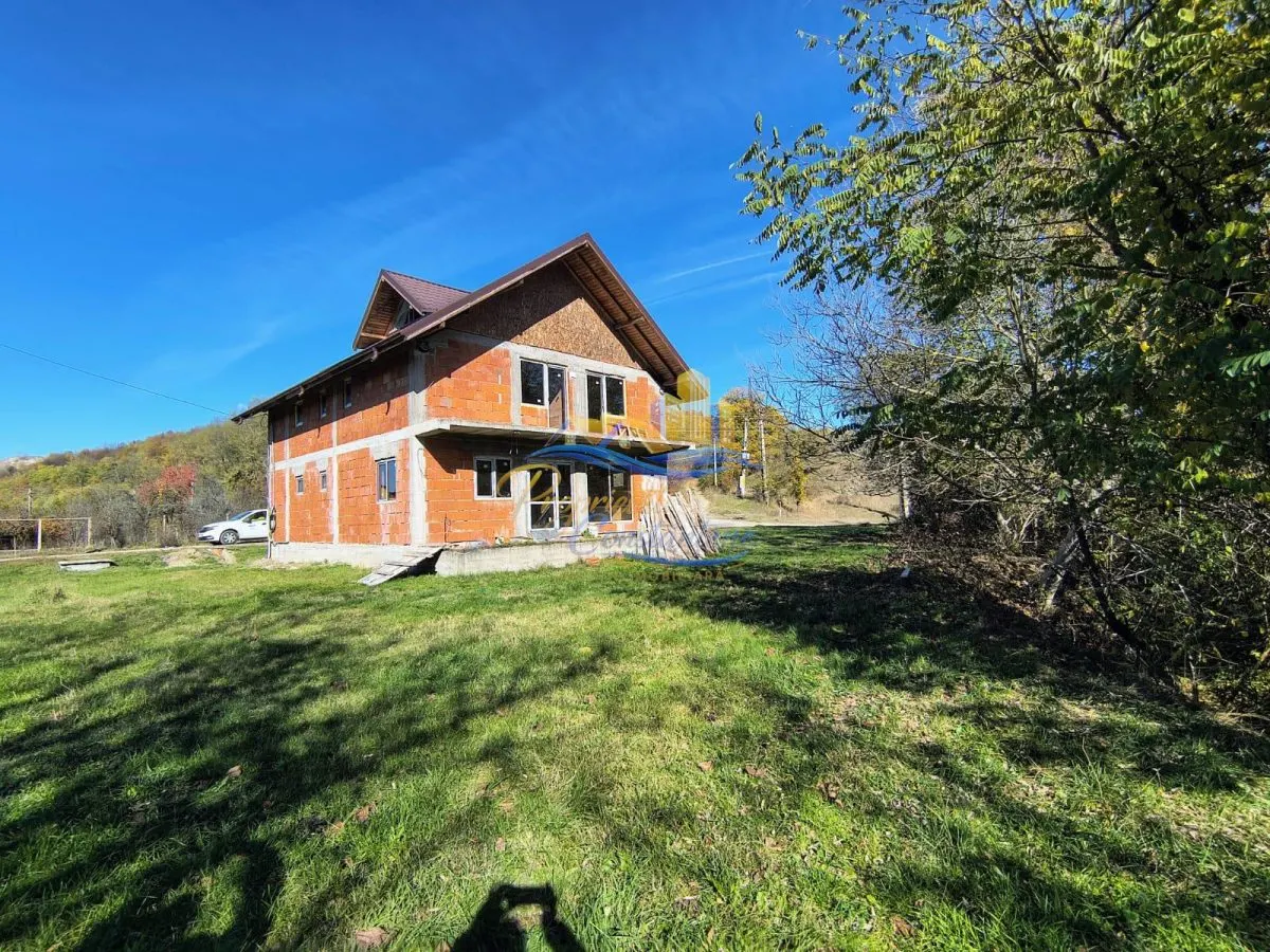 Casa de vanzare - foto 2