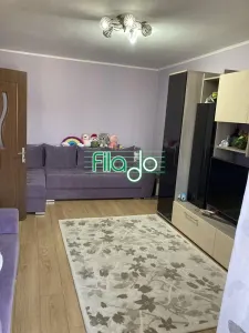Apament 2 camere , bloc 1980, Titan - Bucuresti