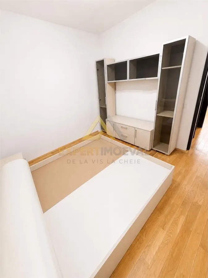 APARTAMENT DE INCHIRIAT – 3 CAMERE  CENTRUL VECHI – STRADA CARPATI - foto 4