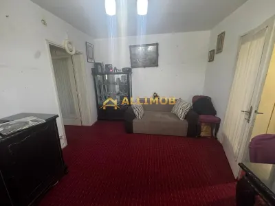 Apartament 2 camere in Ploiesti, zona Democratiei. - foto 2