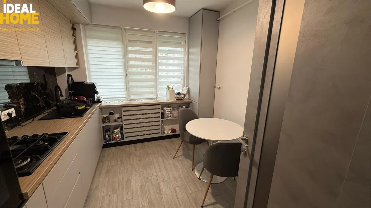 Apartament 3 camere Alexandru-Centru Bulevard - foto 1
