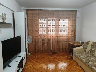 Apartament 3 camere zona ultracentrala - Ploiesti