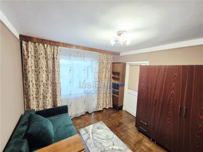 Apartament cu 2 camere Podu Ros - foto 5