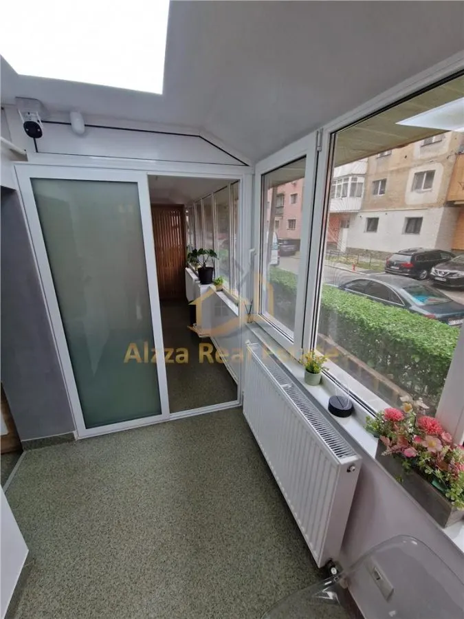 Alzza Real Estate Închiriază spațiu pentru cabinet medical – vad comercial foarte bun - foto 3