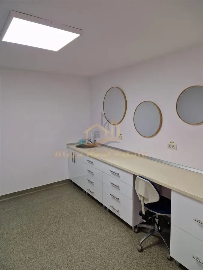 Alzza Real Estate Închiriază spațiu pentru cabinet medical – vad comercial foarte bun - foto 5