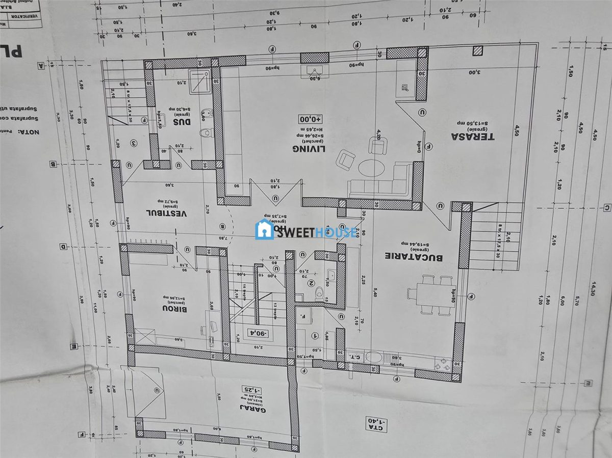 Oportunitate de investitie  2 case  in aceeasi curte Fagaras Zona Centrala - foto 16