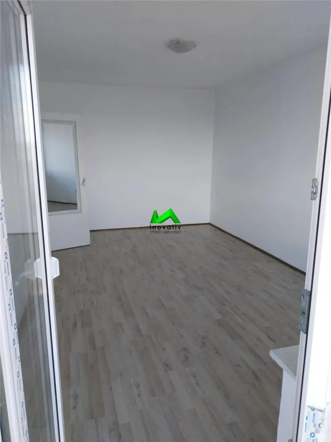 Apartament de vanzare 3 camere Sibiu Mihai Viteazul - foto 4