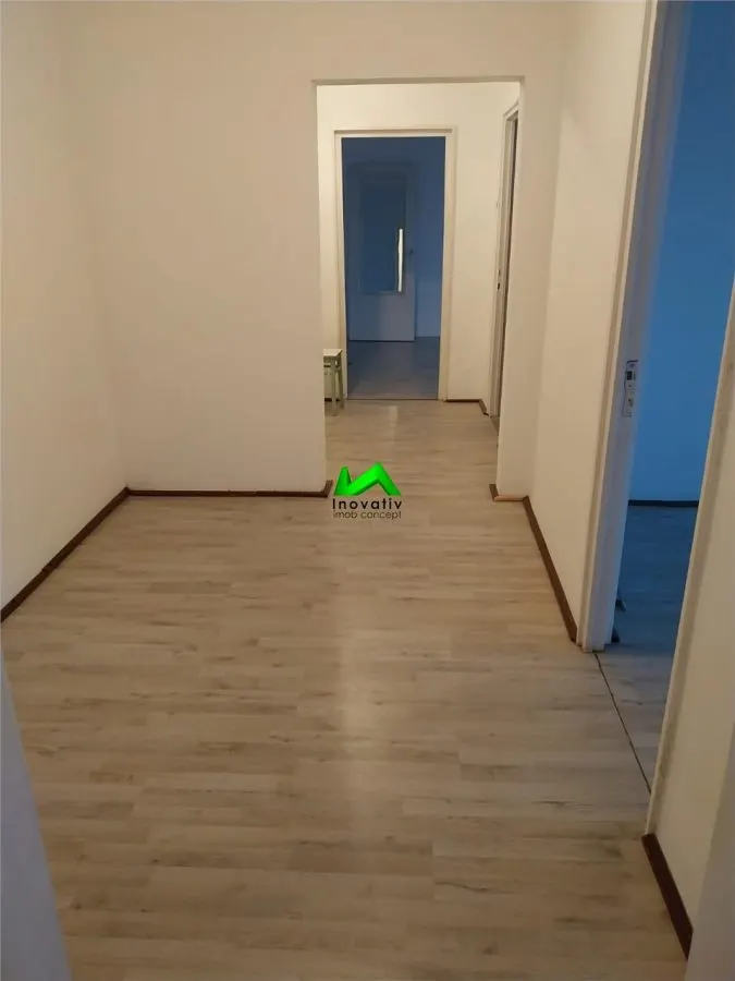 Apartament de vanzare 3 camere Sibiu Mihai Viteazul - foto 6