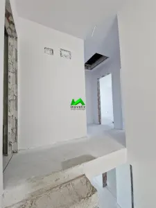 Casa de vanzare 4 camere Sibiu Sura Mica - foto 9