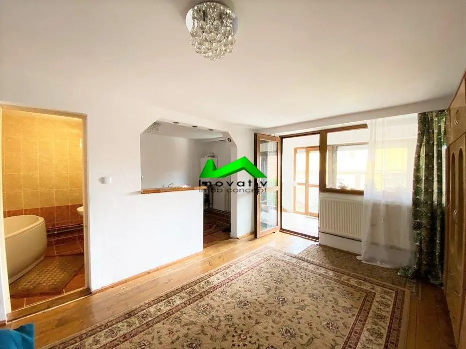 Casa individuala de inchiriat 4 camere Sibiu Vasile Aaron - foto 1
