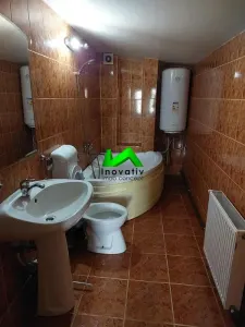 Casa individuala de inchiriat 4 camere Sibiu Vasile Aaron - foto 7