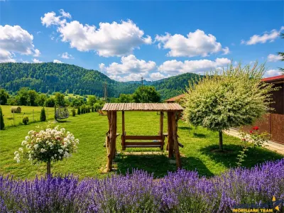 Refugiu pretios:jacuzzi, lemn masiv,2.000 mp teren,4 dormitoare, cuptor, investitie turistica - foto 18