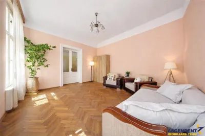 Apartament in vila cu amprenta istorica,180mp,gradina,pod,Centrul Istoric,Brasov - foto 3