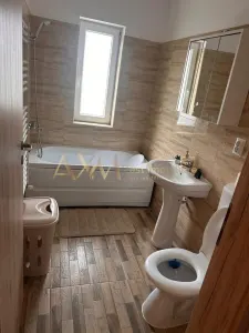 Vanzare apartament 3 camere - foto 4
