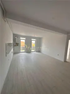 Vanzare apartament 2 camere - foto 9
