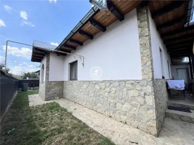 Casa cu 3 camere, mobilata si utilata, de vanzare in Lunca Cetatuii - foto 3