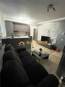 Apartament 3 camere in Ploiesti, zona Republicii, Caraiman - Ploiesti