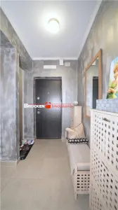 Apartament cu 2 camere de vanzare – Alesd, Bihor | Parter | Complet mobilat | Renovat - foto 11