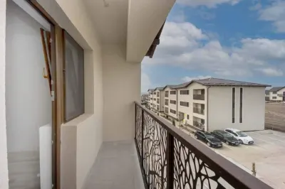 Capat CUG  INTABULAT 1 camera D 32 mp   parcare inclusa Lunca Cetatuii - foto 4