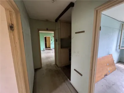 Vanzare apartament 3 Camere Uverturii  Militari - Necesita Renovare - foto 12
