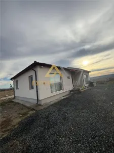Casa moderna la 7 km de Baia Mare pret mic - foto 16