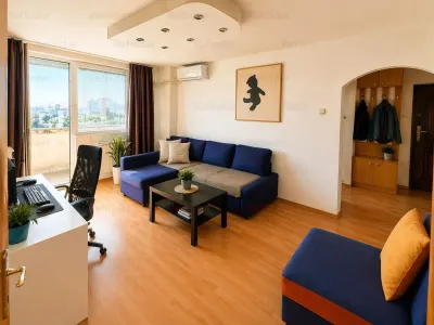 Vanzare apartament 2 camere | Piata Dorobantilor | o pozitie spectaculoasă | un imobil emblematic | panorama unica | et 4 / P+4E | 1960 | impecabil | - foto 7