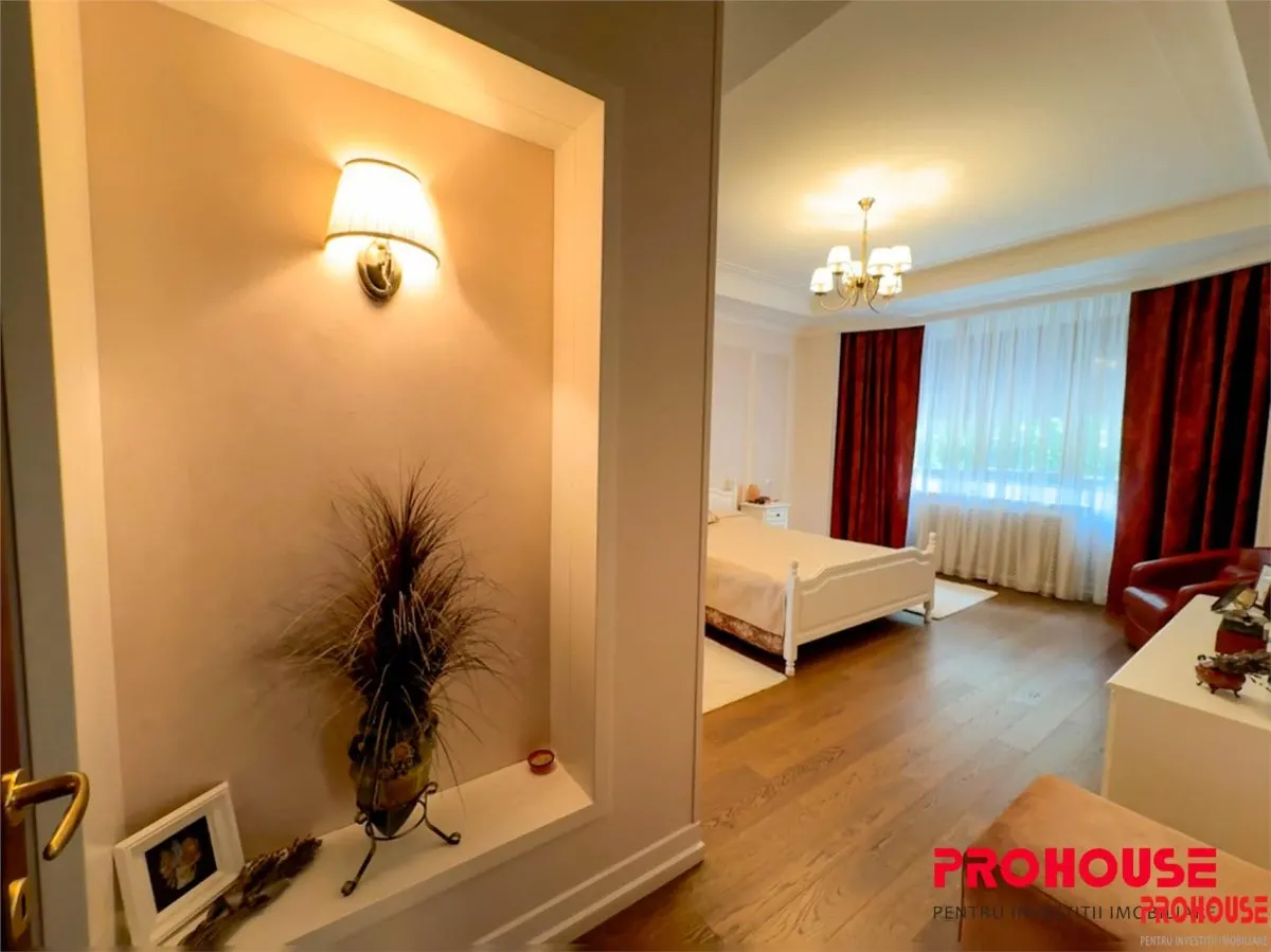 ELEGANTA FARA COMPROMIS | RESEDINTA EXCLUSIVISTA IN BACAU | 424 MP CONSTRUITI | TEREN 1.336 MP - foto 14