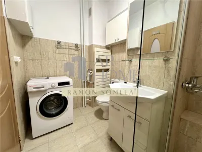 Apartament 3 camere, decomandat, ultracentral, Ploiesti - foto 12