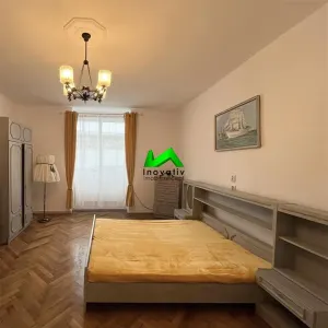 Apartament de vanzare 2 camere pod curte Sibiu Central - Sibiu