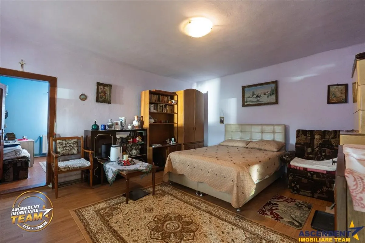 FILM! Casa cu sura, pivnita, balta cu pesti, 2.280 mp teren roditor, Lemnia, Covasna - foto 23
