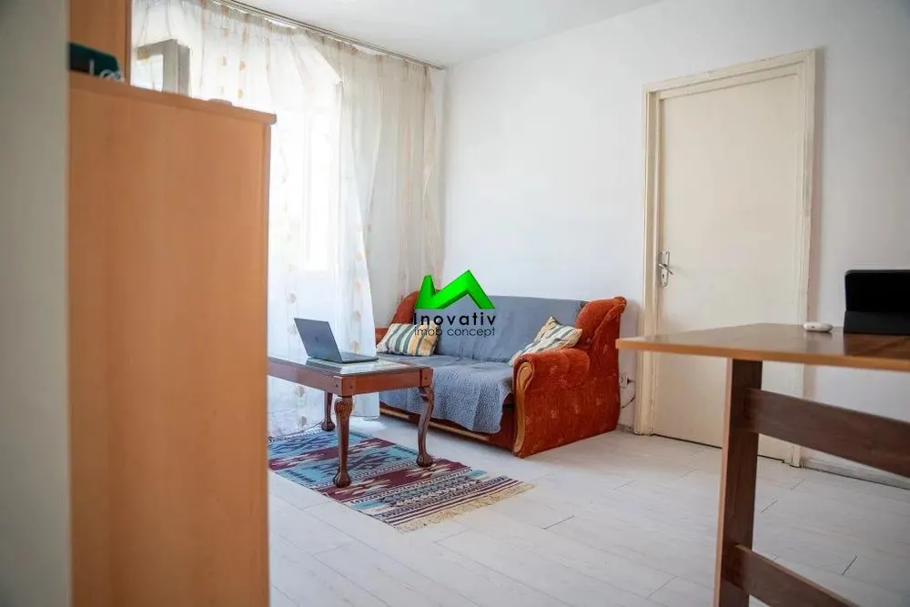 Apartament 2 camere de vanzare etaj 1 Sibiu Ciresica - foto 1