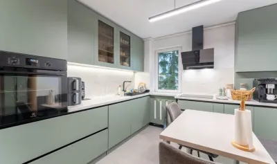Apartament 2 camere renovat etaj intermediar Astra - Brasov
