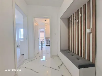 Capat CUG INTABULAT Apartament  1 camera Lunca Cetatuii - foto 4