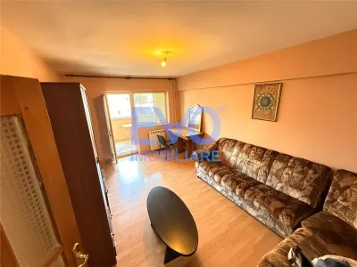 APARTAMENT DE INCHIRIAT CU 2 CAMERE, ETAJ INTERMEDIAR, CENTRU - foto 5
